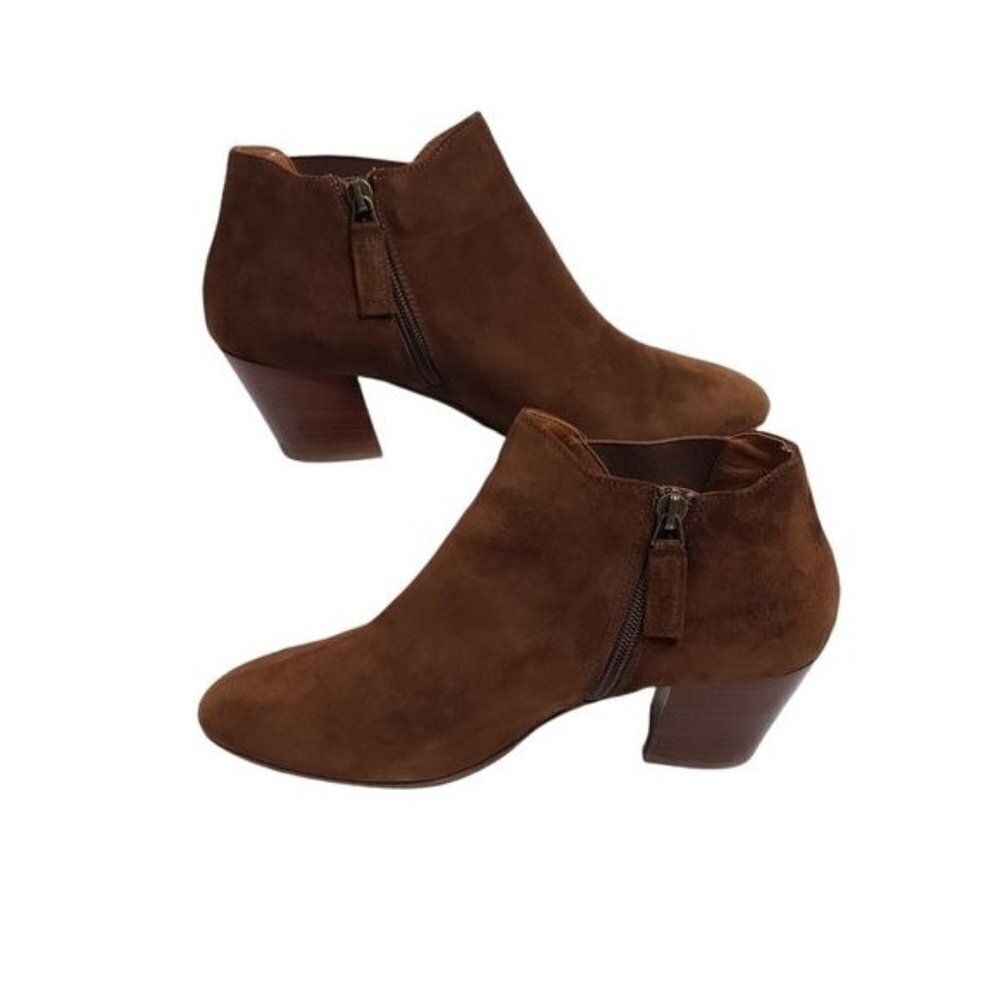 Aquatalia Farrell Waterproof Suede Ankle Booties Size 8.5 in Chesnut Color